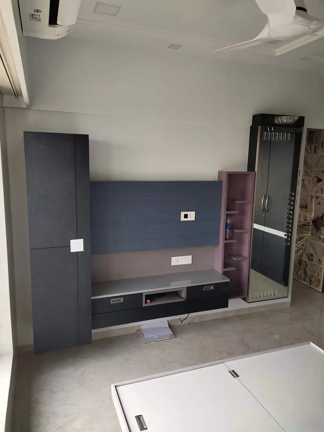 Affordable Living Room Decorators